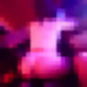 Photo de Giang à Allauch (32 ans) - rencontre japonaise anonyme