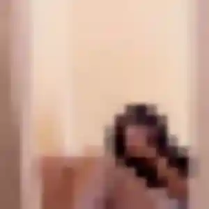 Découvre Dong, 35 ans à Angoulême en privé