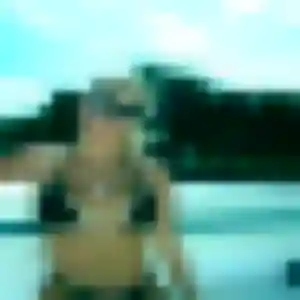 Queen, 35 ans, en ligne à Aubergenville pour une rencontre coquine