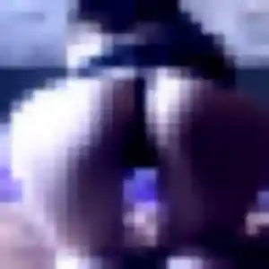 Photo exclusive de Kana, 38 ans à Canet-en-Roussillon - plan discret
