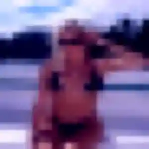 Découvre Glenda, 32 ans à Carrières-sur-Seine en privé