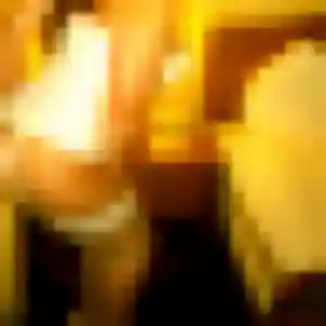 Qi, 42 ans, en ligne à Cuers pour une rencontre coquine