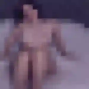 Tsukiko, 35 ans, en ligne à Fos-sur-Mer pour une rencontre coquine