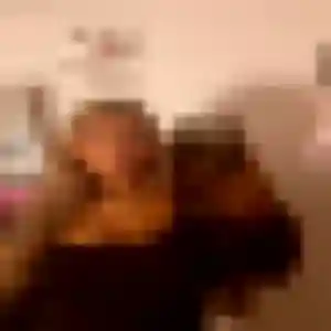 Contacte Akemi, 35 ans à Haubourdin en privé