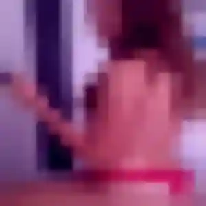 In-Young (22 ans) à Joinville-le-Pont attend une rencontre aujourd'hui
