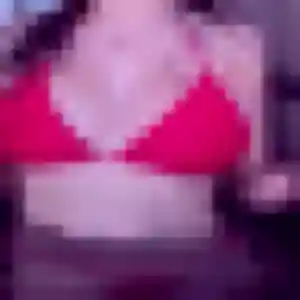 Photo de Phuong à La Crau (45 ans) - rencontre japonaise discret