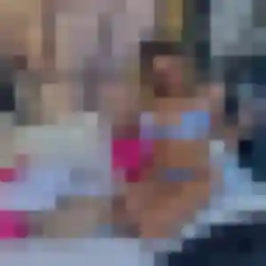 Dong, 29 ans, connectée à Le Creusot pour une rencontre coquine