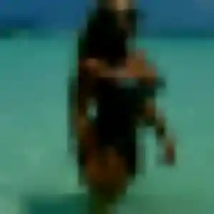 Charmante Dara, 23 ans à Les Avirons - la contacter