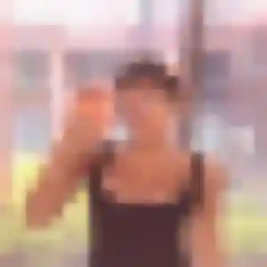 Rachana, 28 ans, connectée à Mayenne pour un rencontre japonaise