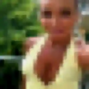 Sexy Yoo-Jin, 24 ans à Méru - voir sa photo