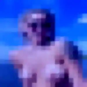 Hana, 34 ans, en ligne à Meudon pour une rencontre coquine