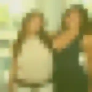 Photo de Ting à Mèze (42 ans) - rencontre japonaise anonyme