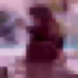 Rejoins Klarisa, 27 ans à Mons-en-Barœul en privé