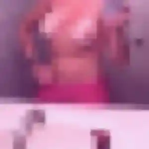 Min (25 ans) à Neuilly-Plaisance attend une rencontre rapidement