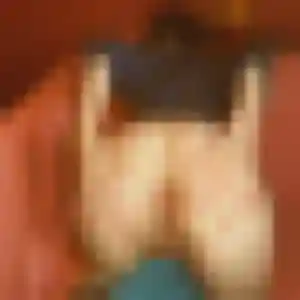 Découvre Thanh, 40 ans à Neuville-en-Ferrain en privé