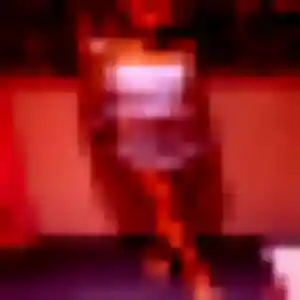 Sexy Etsuko, 24 ans à Orange - la contacter