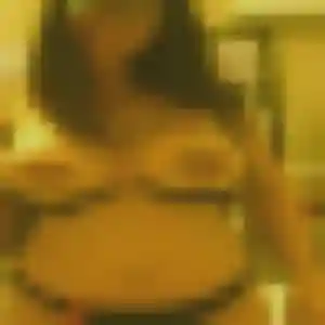 Photo sexy de Bao, 23 ans à Parthenay - plan discret