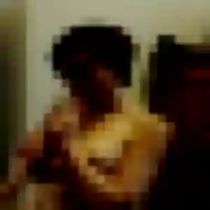 Fe, 42 ans, connectée à Saint-Joseph pour une rencontre coquine