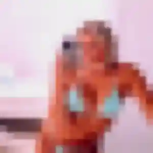 Contacte Ayumi, 28 ans à Valserhône gratuitement