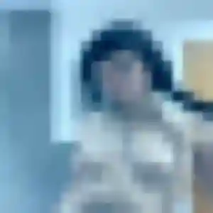 Charmante Chisato, 33 ans à Villeneuve-le-Roi - voir sa photo